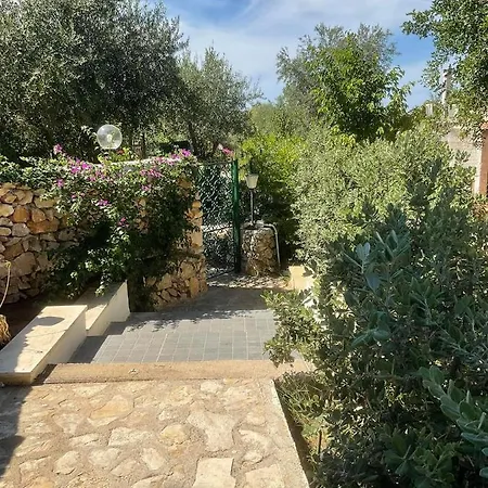 Nyaraló La Casetta Di Laura Terrasini