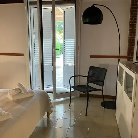 La Casetta Di Laura Nyaraló *