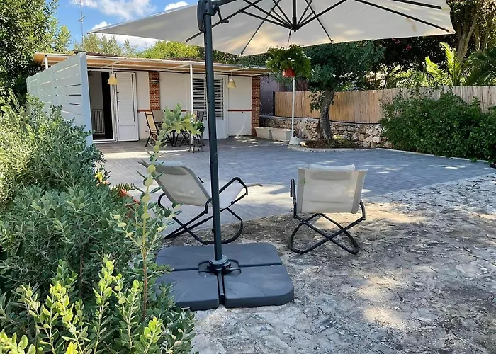 Semesterbostad La Casetta Di Laura *